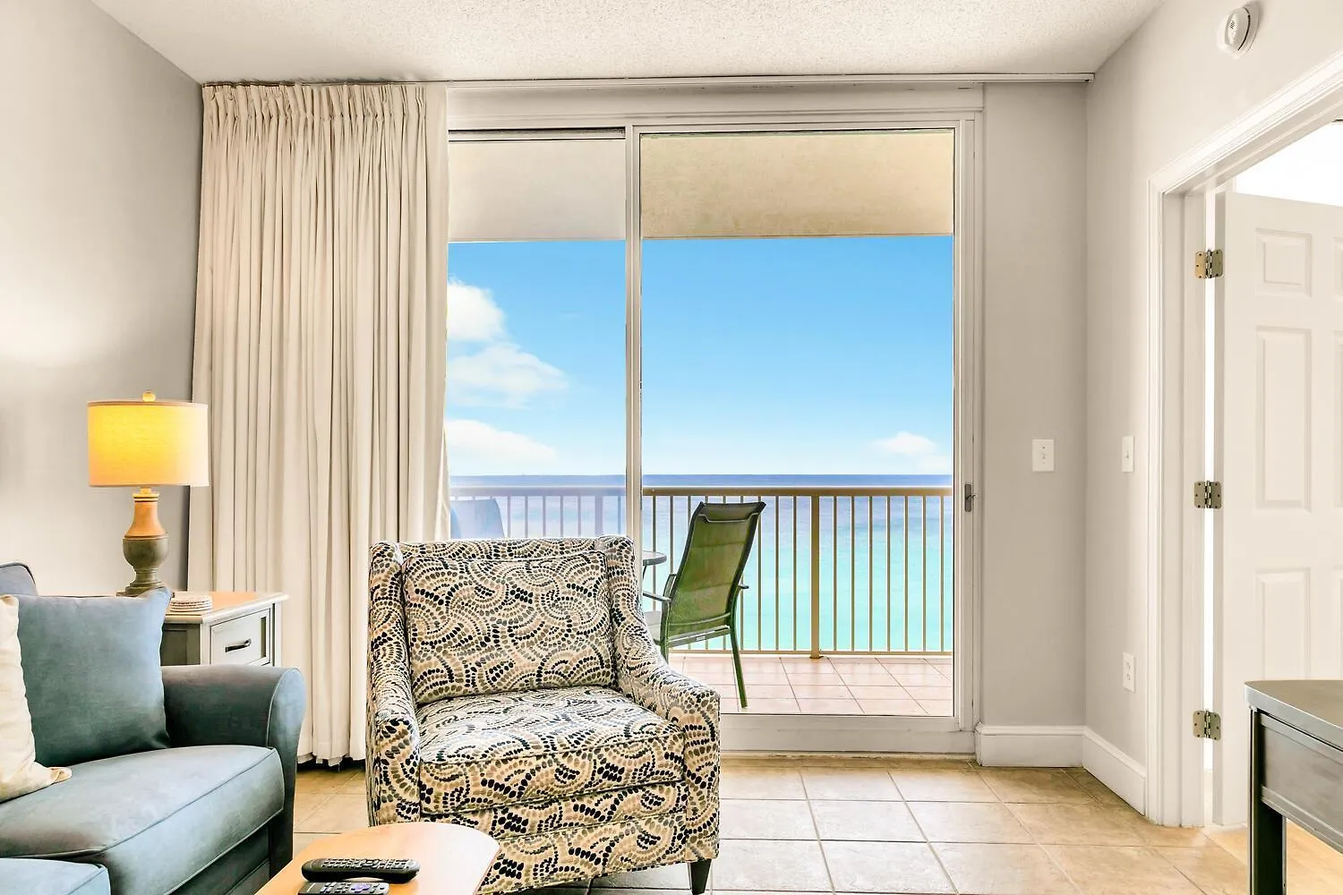 פנמה סיטי ביץ' Majestic Beach Towers 2-1002